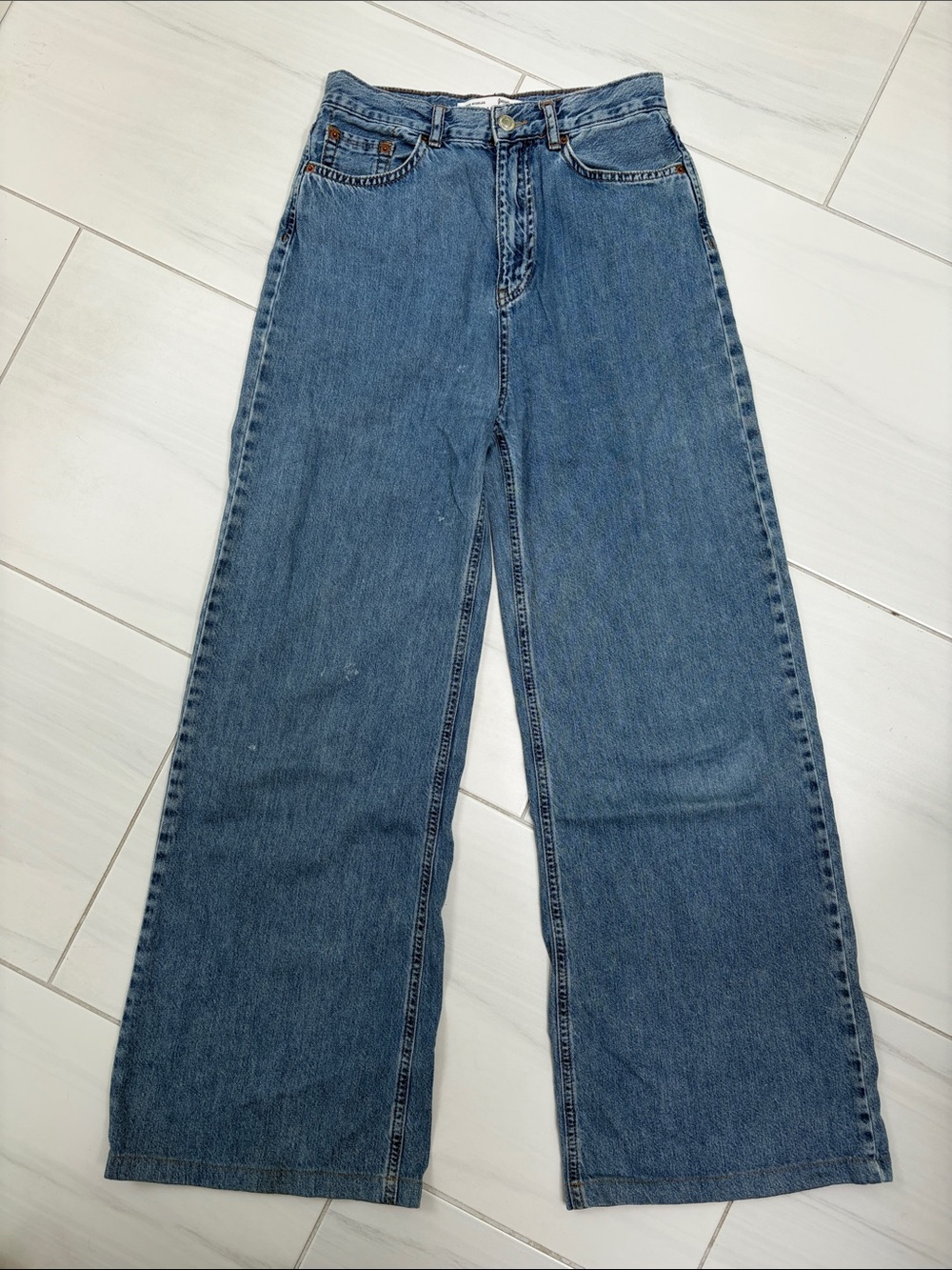 Stradivarius Wide-Leg Denim Jeans